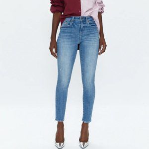 NWOT Pistola Denim Jeans Audrey Mid Rise Skinny Crop Slightly Distressed Size 25